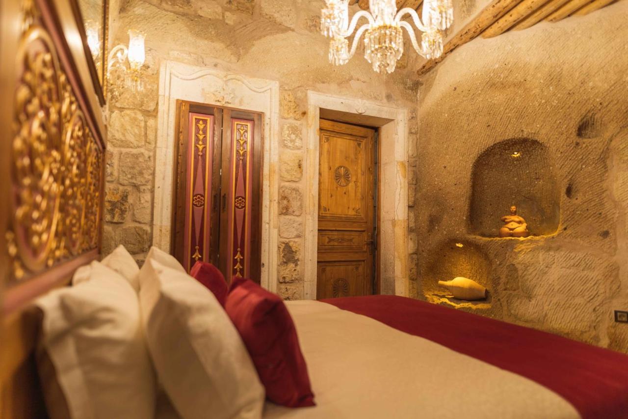 Solo Cave Suites ネヴシェヒル エクステリア 写真