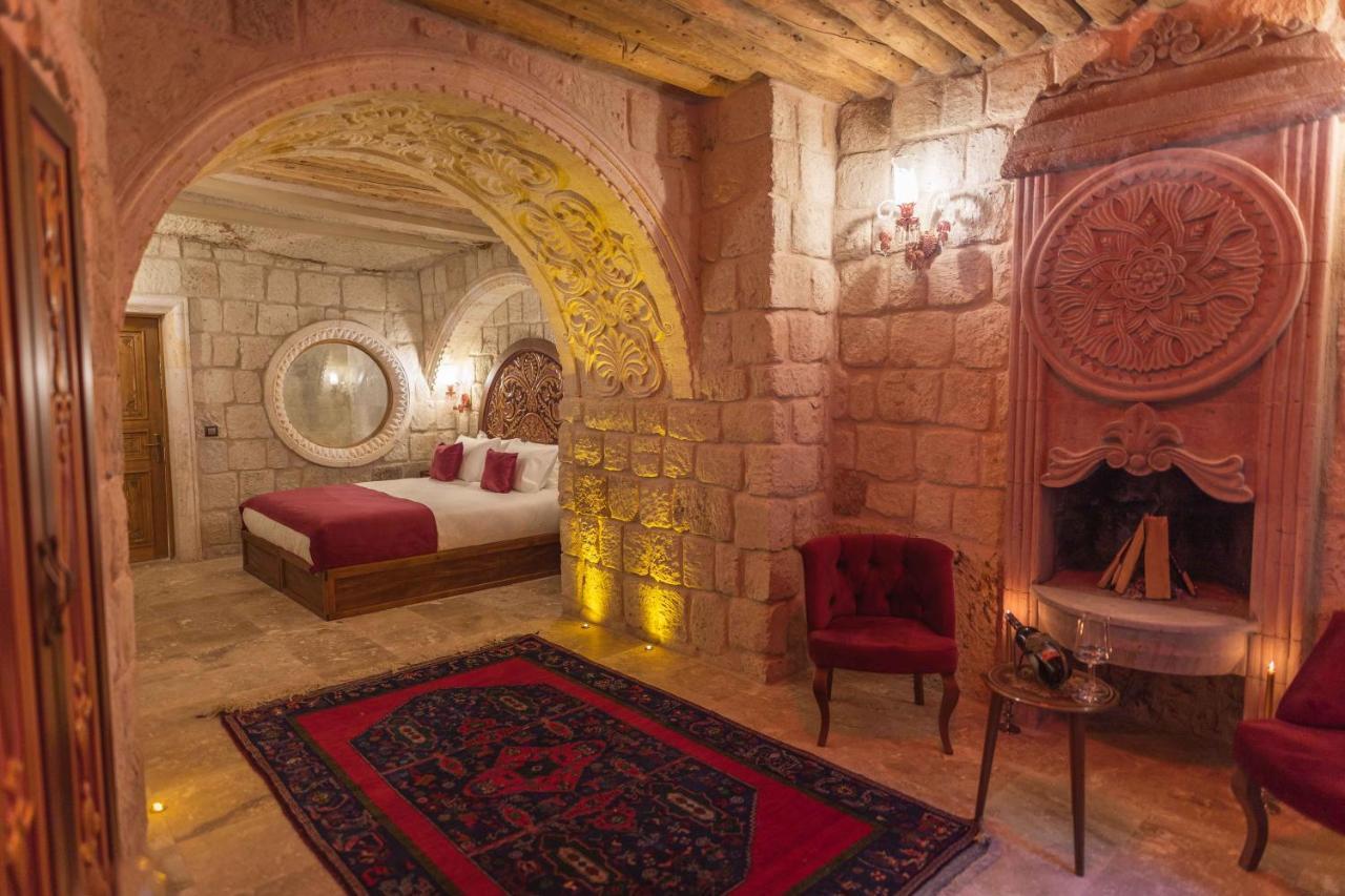 Solo Cave Suites ネヴシェヒル エクステリア 写真