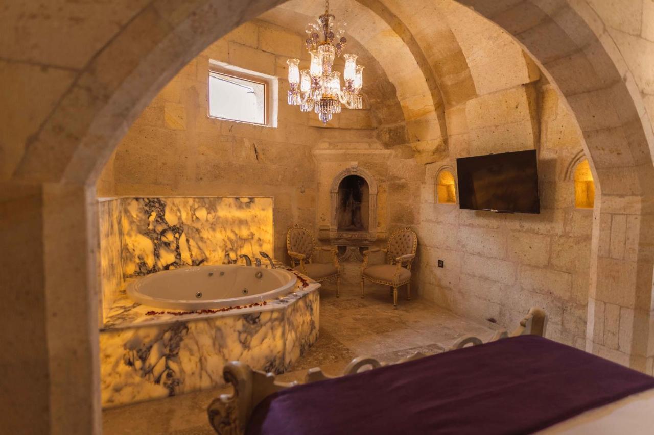 Solo Cave Suites ネヴシェヒル エクステリア 写真