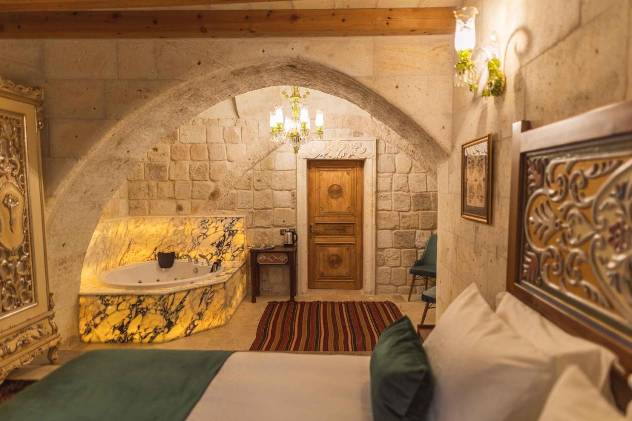 Solo Cave Suites ネヴシェヒル エクステリア 写真
